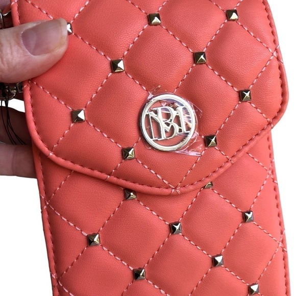 Badgley Mischka Phone Case Crossbody Diamond Pattern Quilting And Studs - Picture 3 of 12